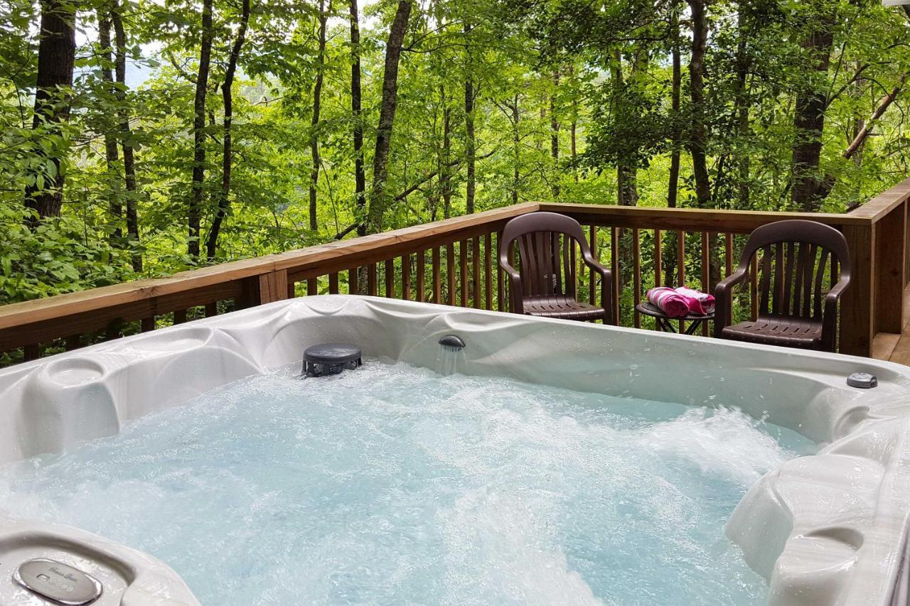 Natures Retreat With Hot Tub 7 Mi To Bryson City Whittier Extérieur photo
